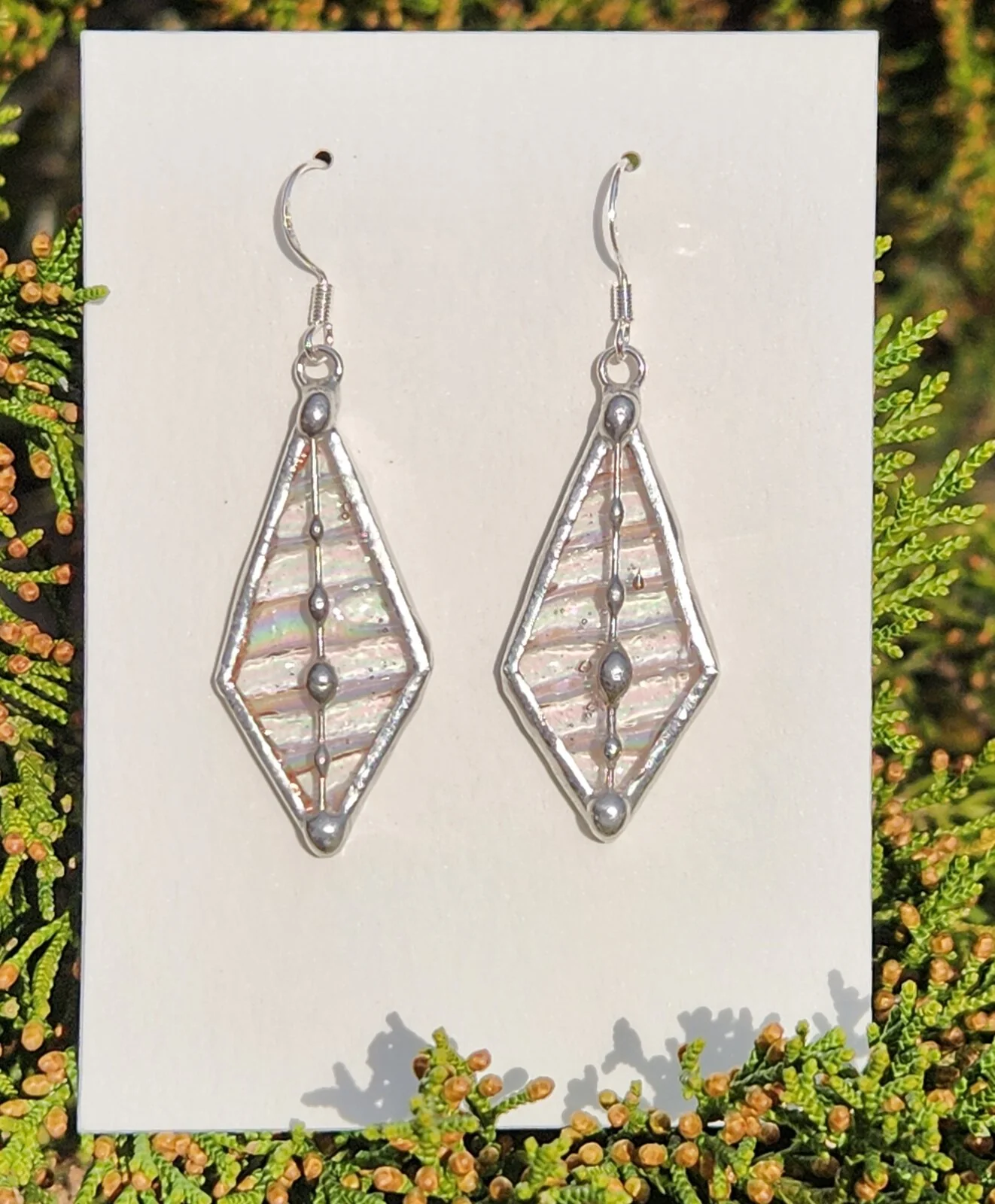 E Clear Textured Iridescent — View 2