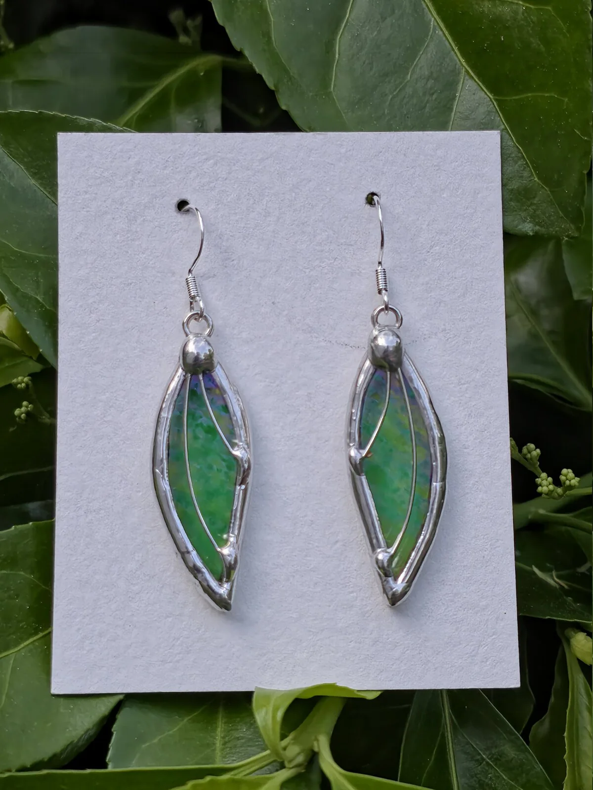 A Green Transparent Iridescent (Wissmach) — View 6